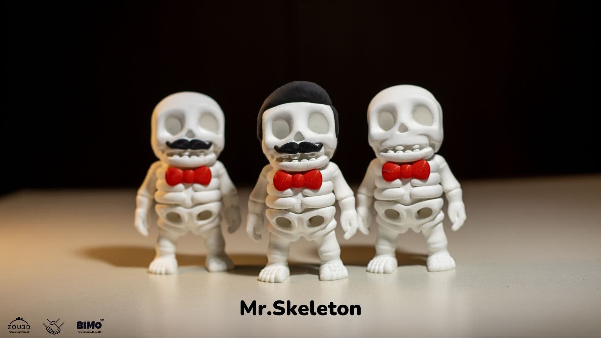 Drei Mr. Skeleton 3D-gedruckte Skelett-Figuren